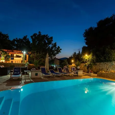 Stil - One Bedroom With Balcony And Sea View 104 Luxsor Apartmán *